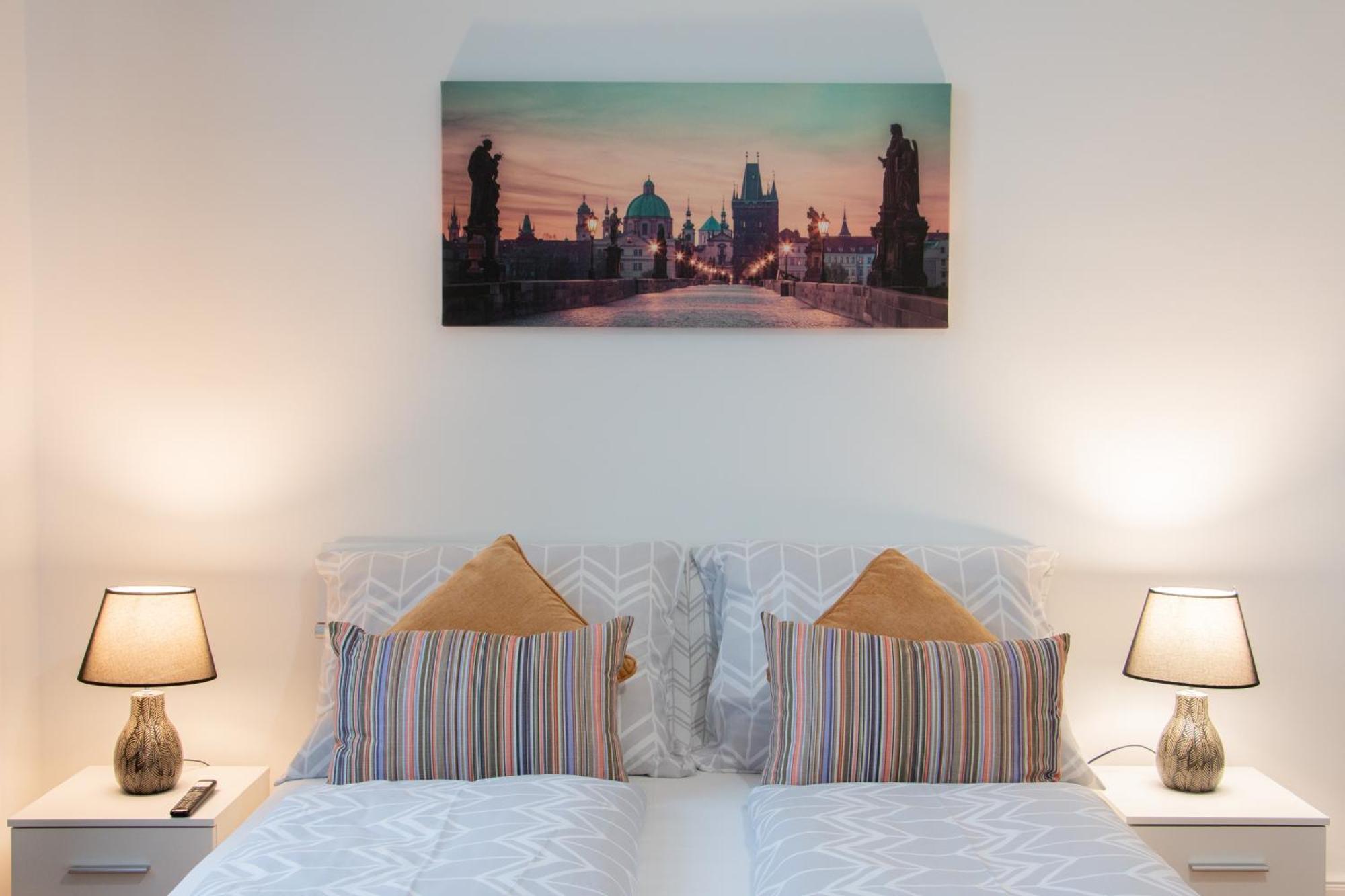 Washingtonova Cr Apartments براغ المظهر الخارجي الصورة