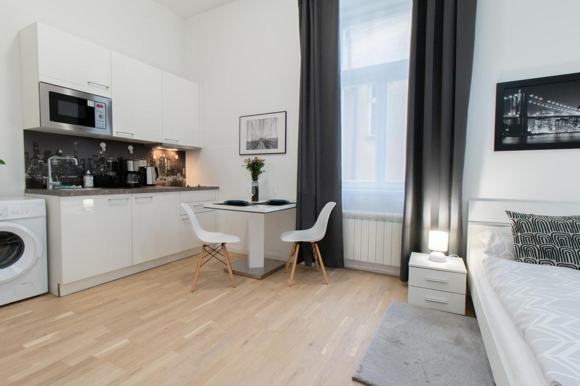 Washingtonova Cr Apartments براغ المظهر الخارجي الصورة