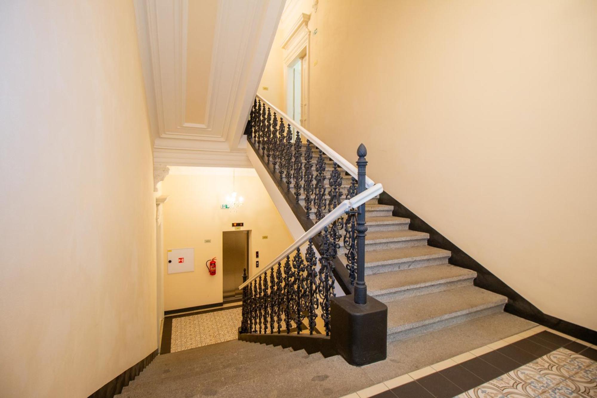 Washingtonova Cr Apartments براغ المظهر الخارجي الصورة