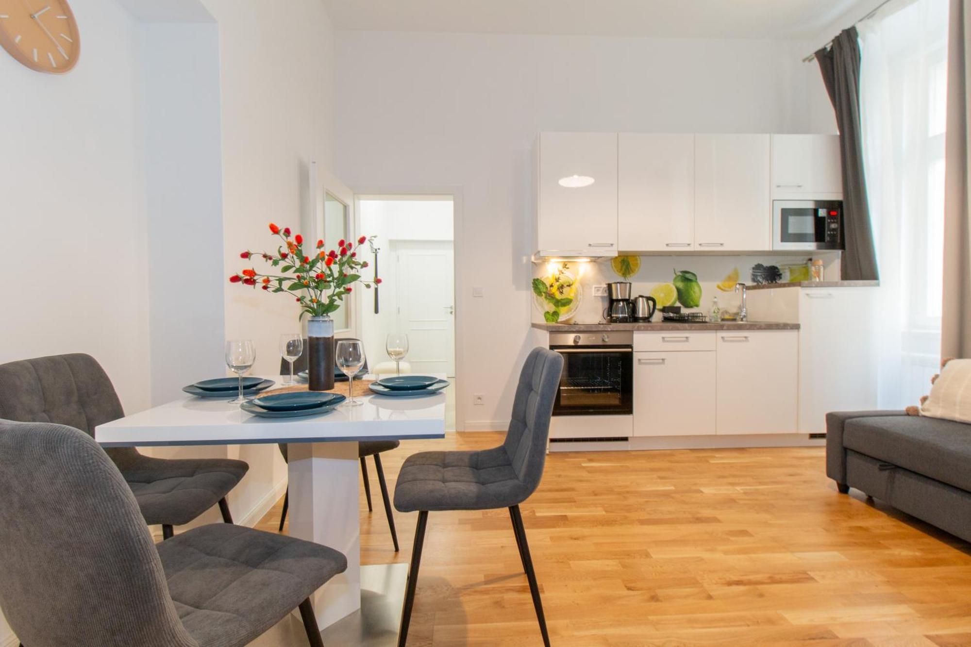 Washingtonova Cr Apartments براغ المظهر الخارجي الصورة